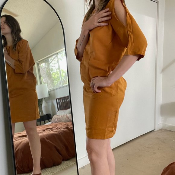 Ochre Manolo Dress by Storm & Marie Size 34 - Picture 2 of 7